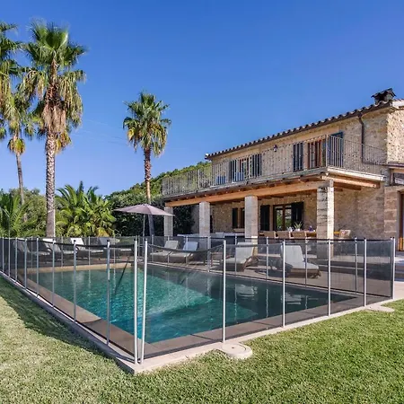 El Camp Del Lledoner Villa *
